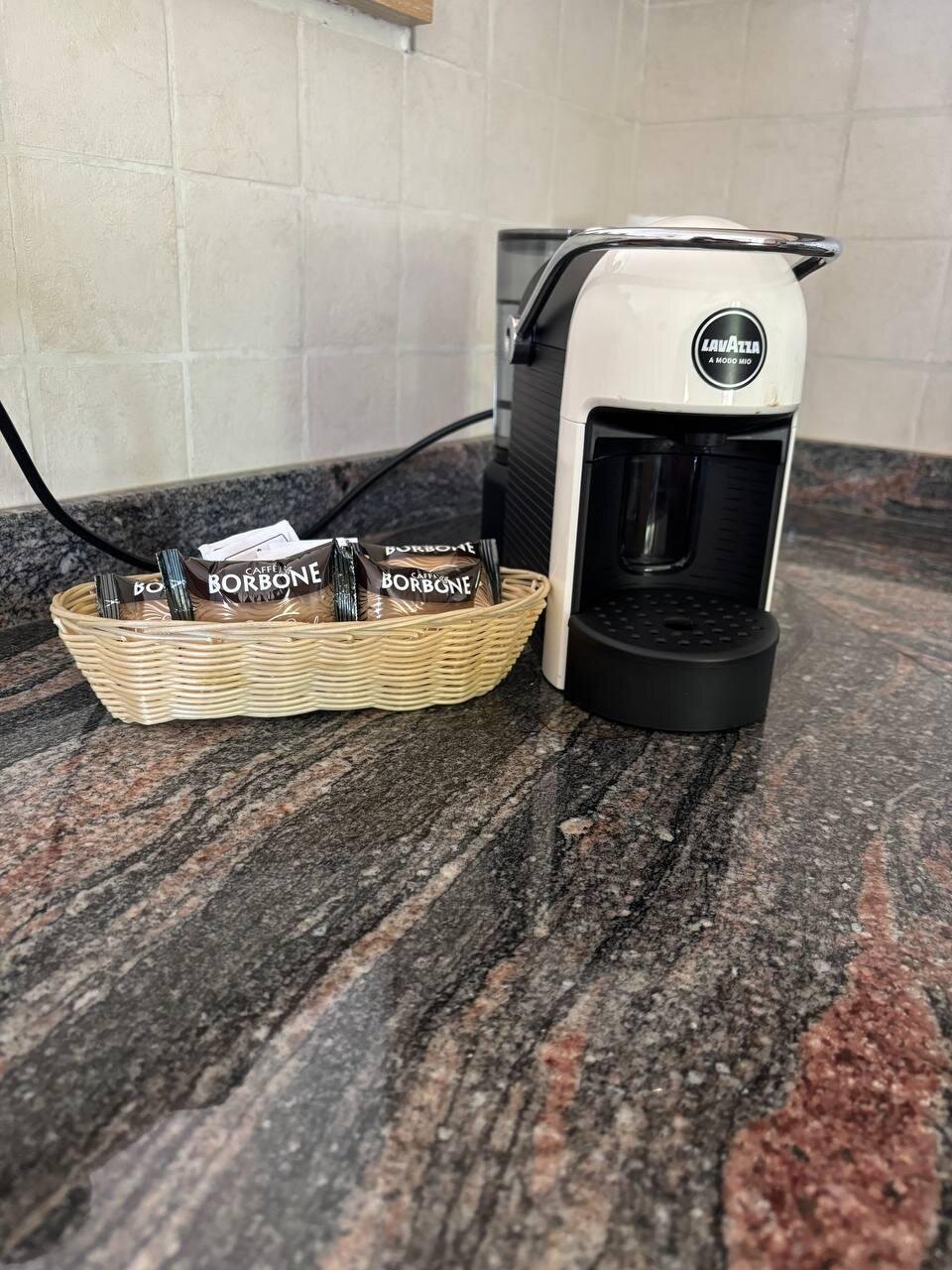 cucina- macchina caffè