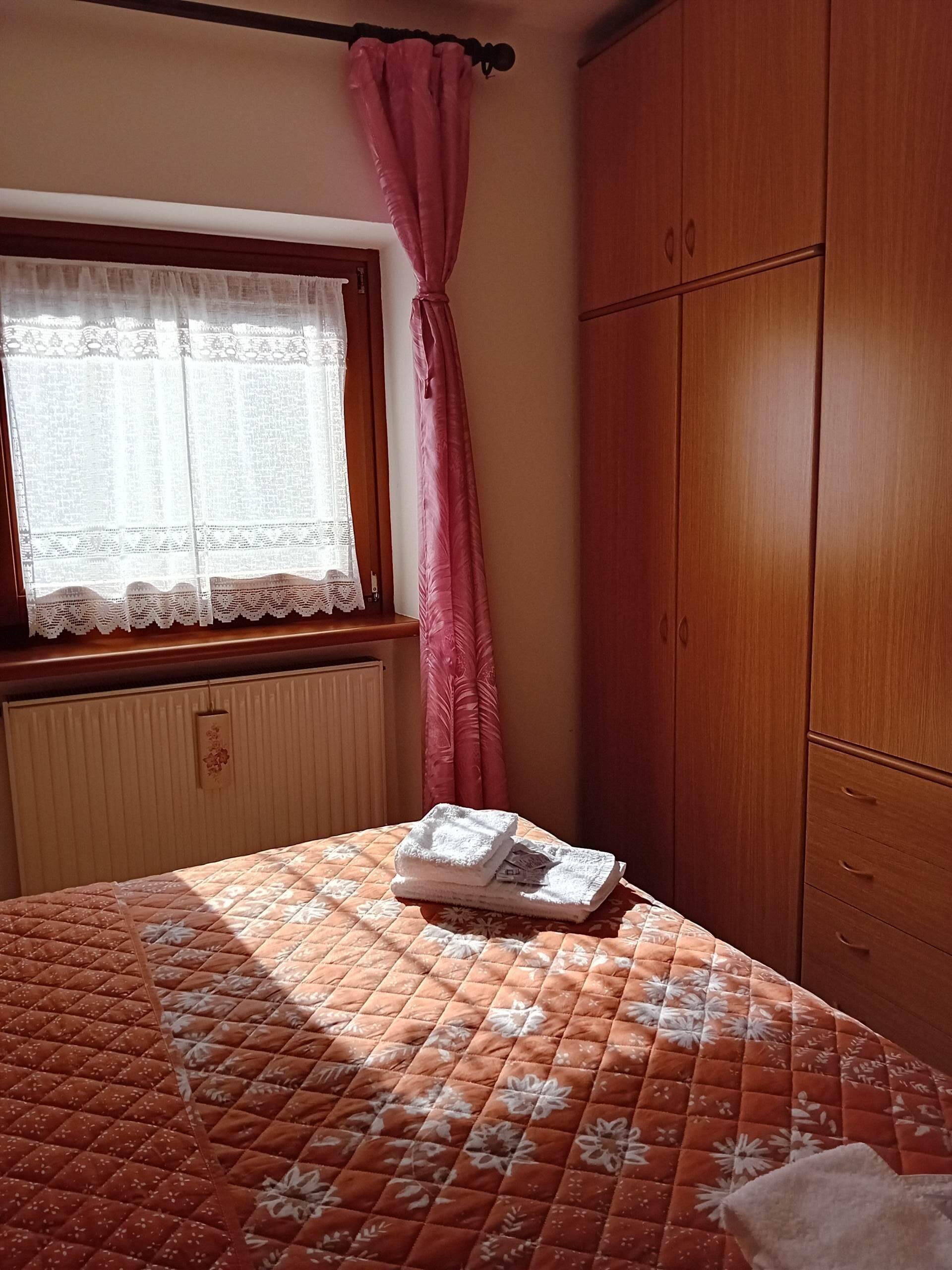 Camera matrimoniale doppia esposizione con balcone