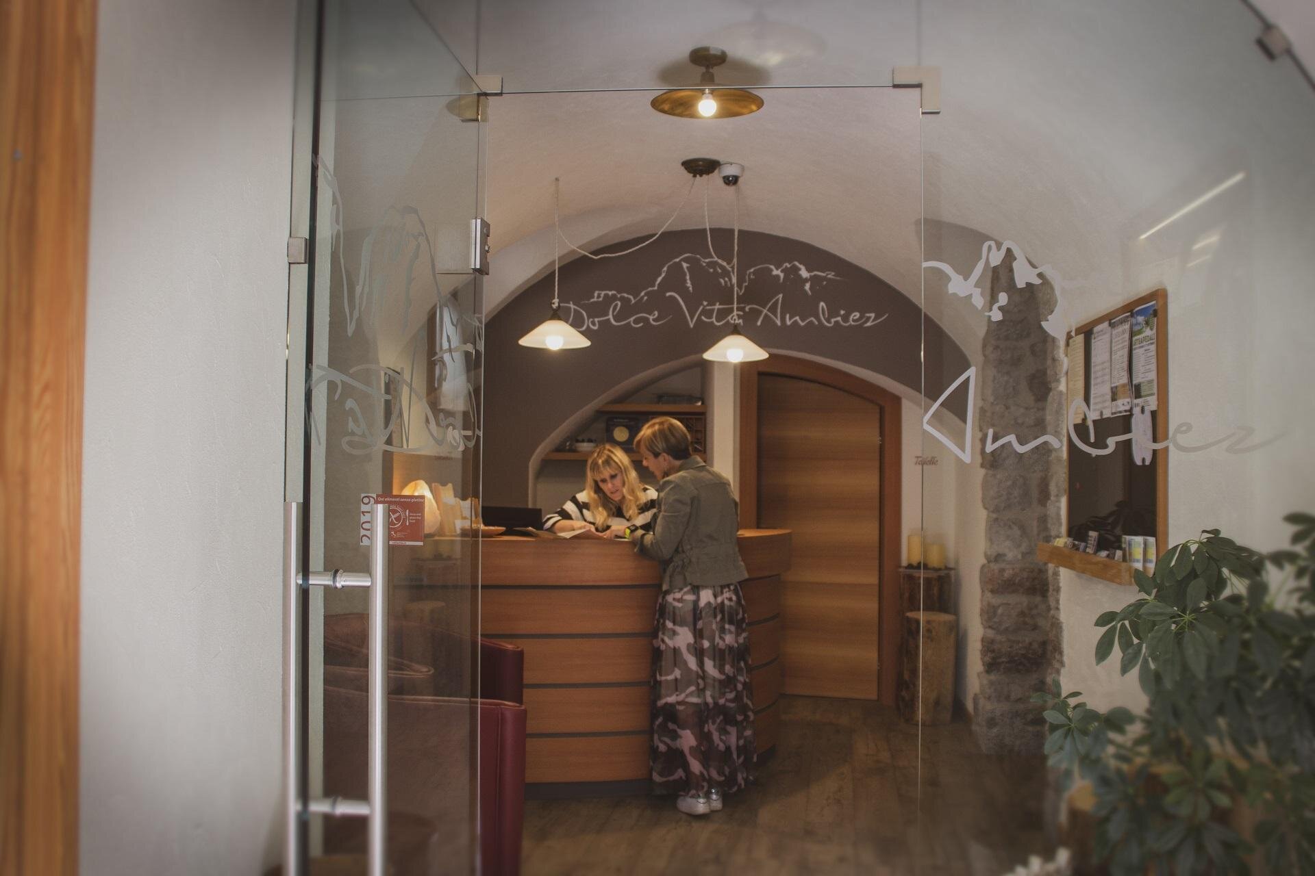 DolceVita Ambiez reception