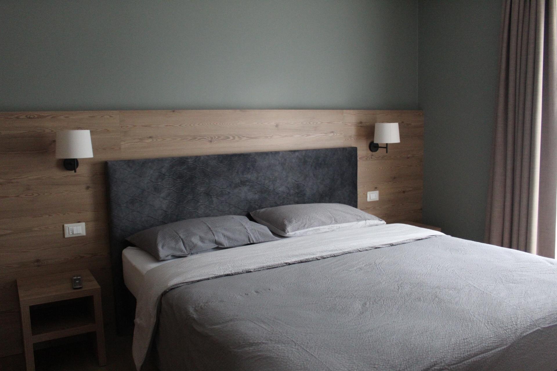 Camera matrimoniale 5 GelsoBianco