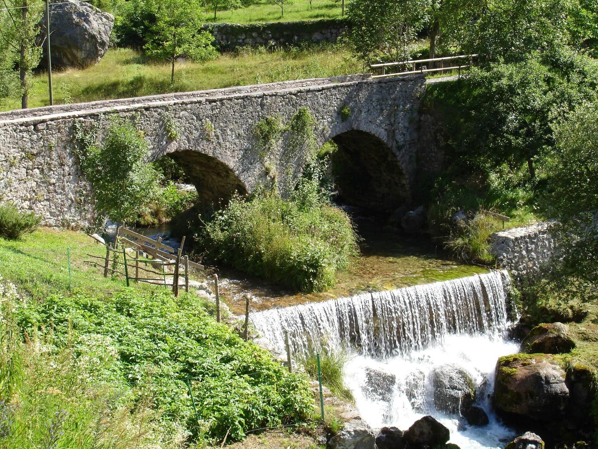 Rio Bondai , Moline San Lorenzo