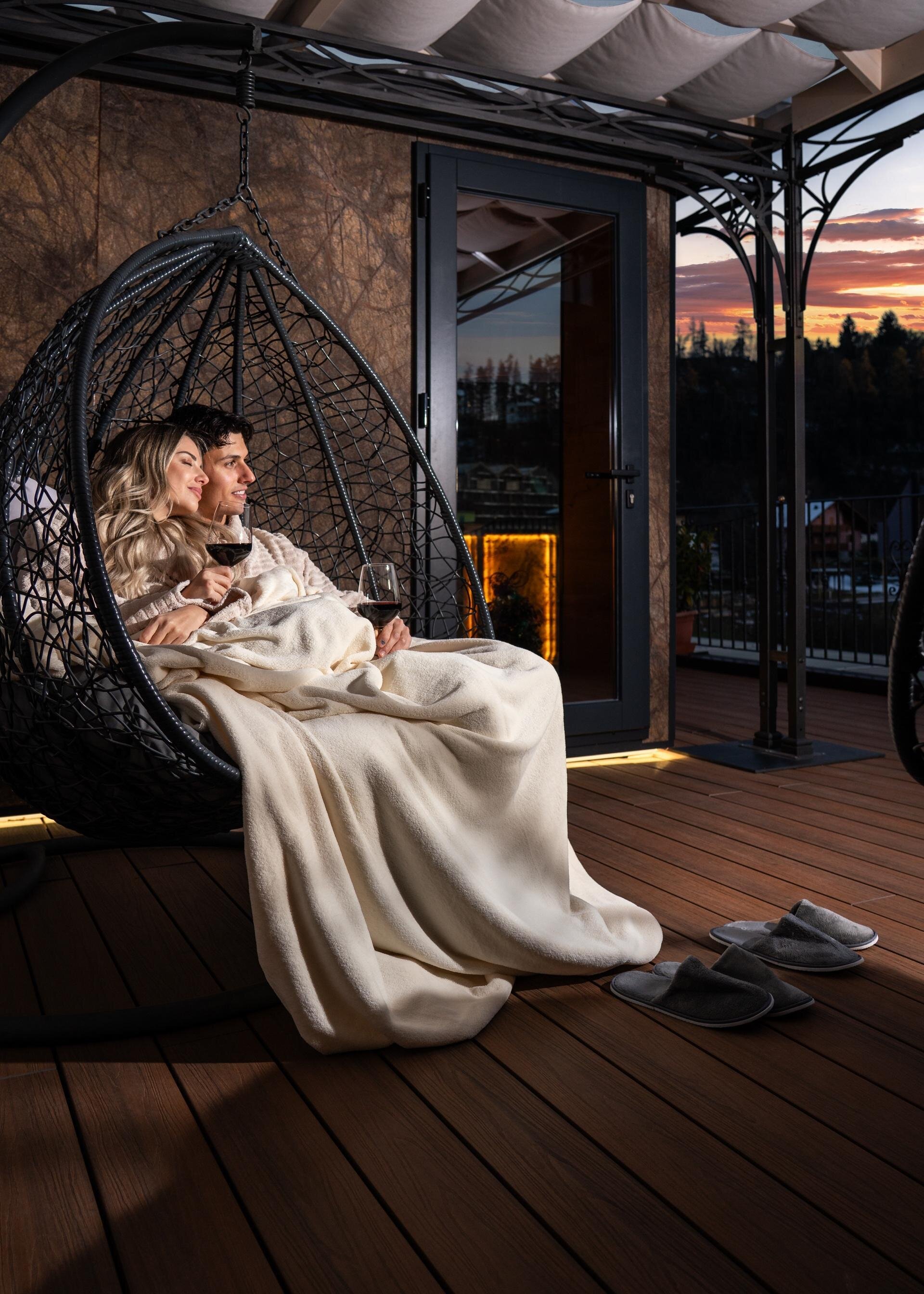 Images Trn 1 D3b88d18 B13b 451e 919e 1cef60aed75b 99 Image