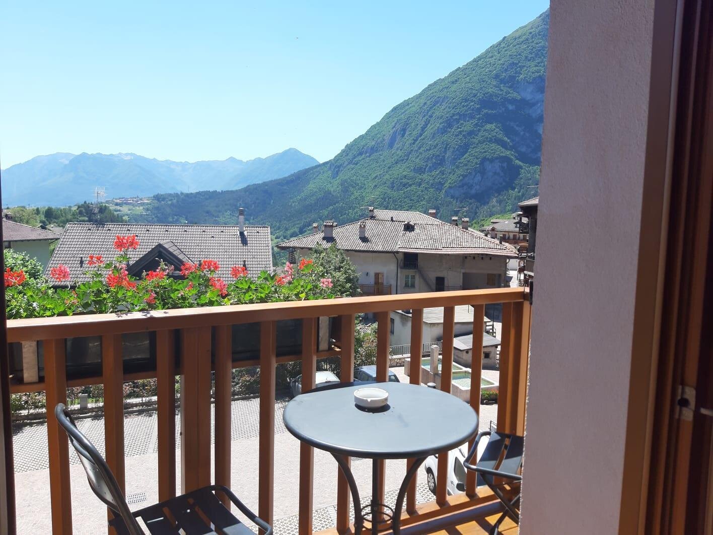 WhatsApp Image 2019-06-13 at 15.38.56 (1)