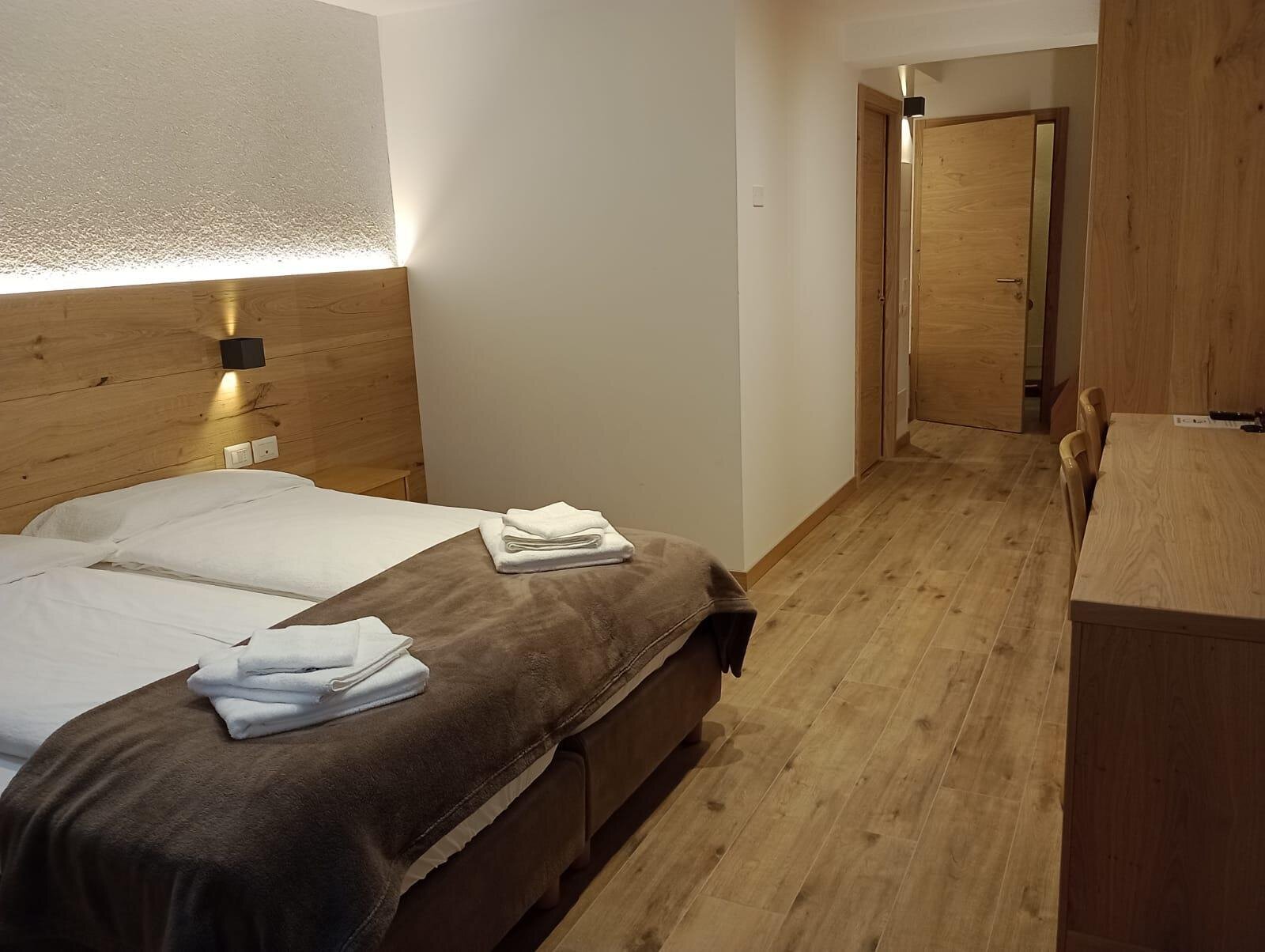 WhatsApp Image 2023-06-03 at 15.33.57 (2)