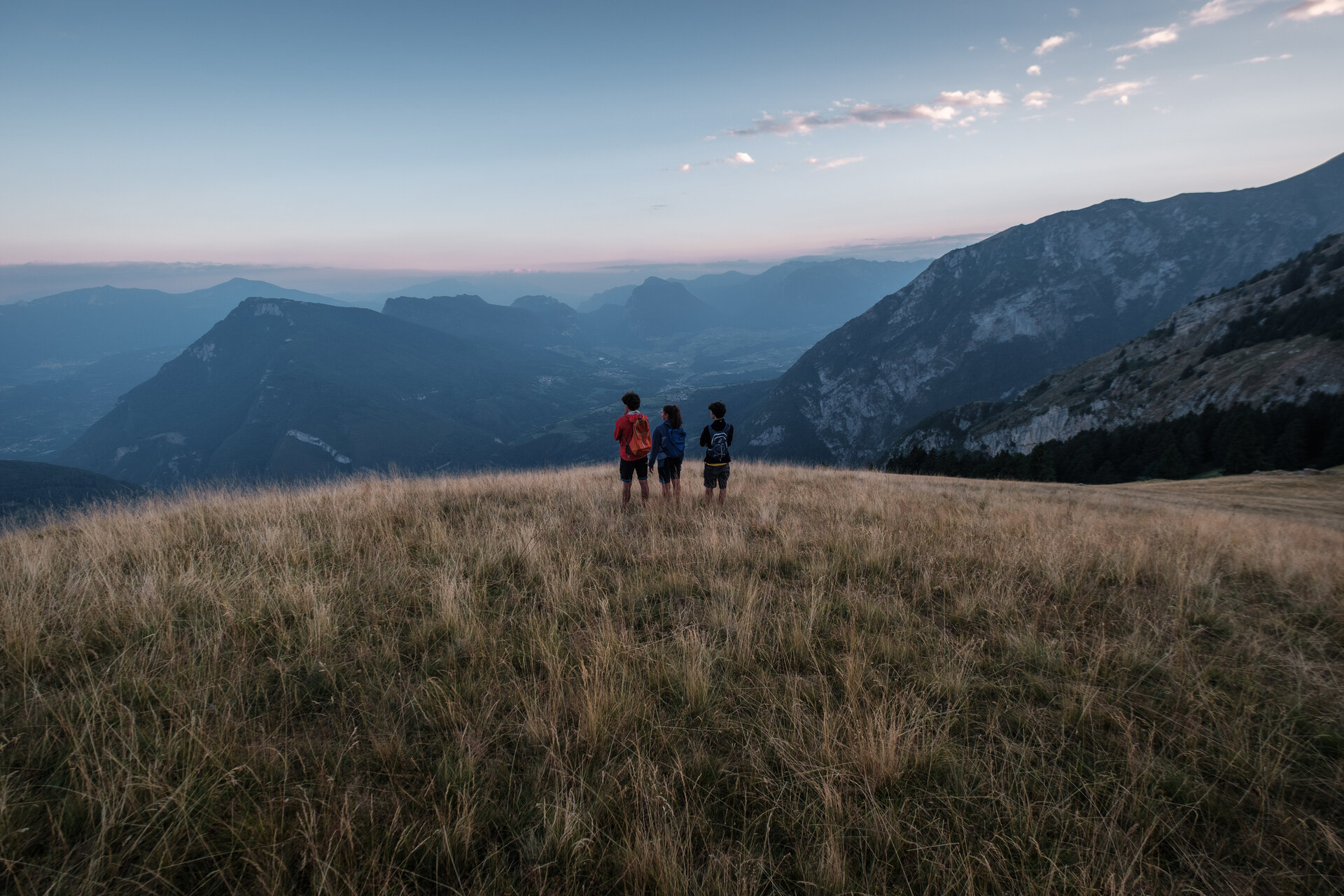 Content Dam Org 5 Images Full Rights Dolomiti Paganella Esperienze Dolomiti Fuori Rotta Top Experience Into The Wild Trekking Prada Estate 2022 Dp Ph Filippo Frizzera 10