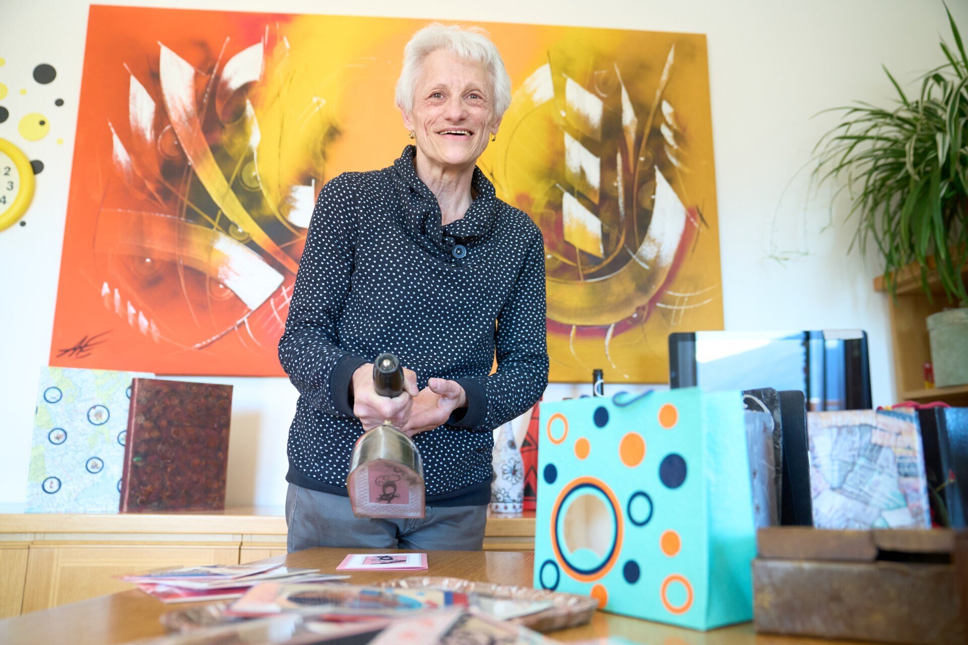 Content Dam Org 5 Images Full Rights Dolomiti Paganella Shopping Artigiani E Artisti Del Borgo Artigiani E Artisti Del Borgo Enrica Bosetti Ph Alessandro Polla Borgo Vivo 12