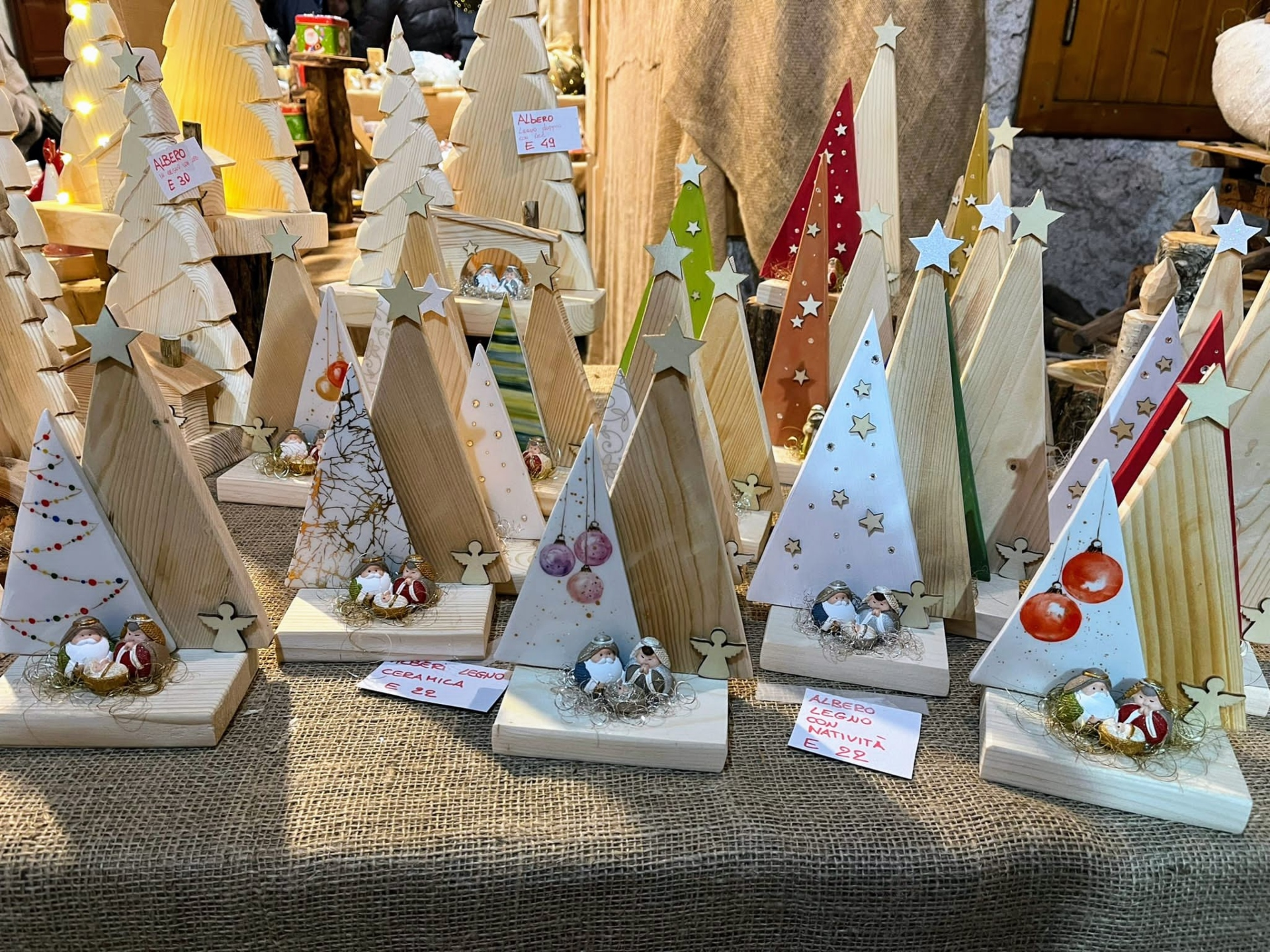 San Lorenzo Dorsino Alberi Legno Natale