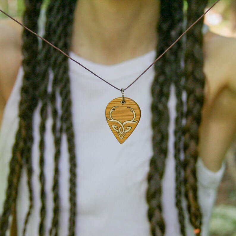 Claudia Bosetti Aritigiano San Lorenzo Dorsino Ciondolo Legno 1