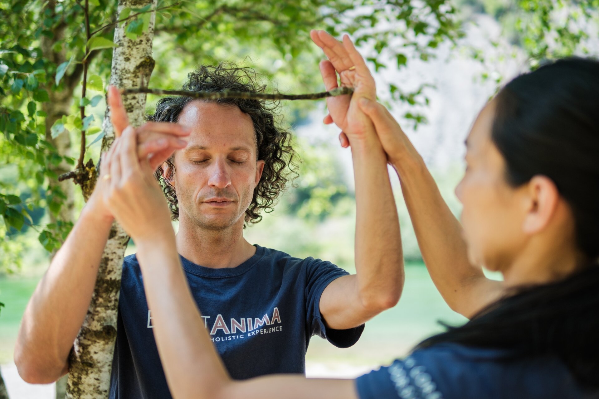 Alissa Shiraishi Mattia Cornella Brentanima San Lorenzo Dorsino Meditazione Alberi Frizzera
