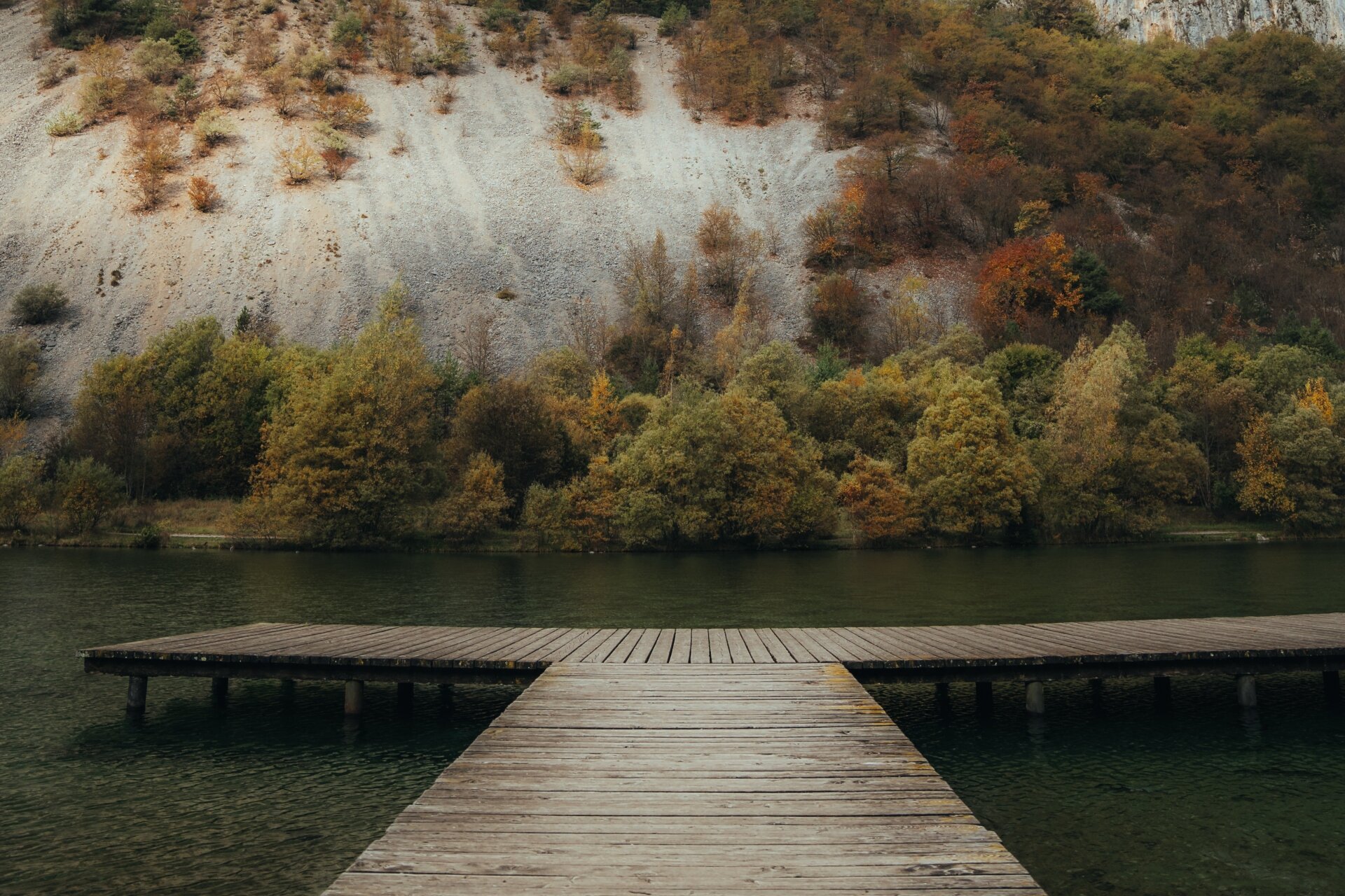 Lago Di Nembia Autunno 2025 Paganella Ph Josirigu
