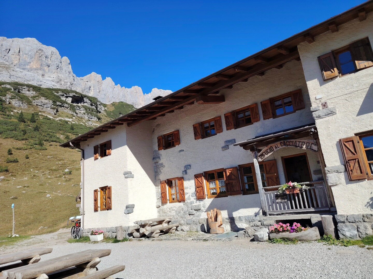 Rifugio Cacciatore Val Ambiez Dolomiti Brenta