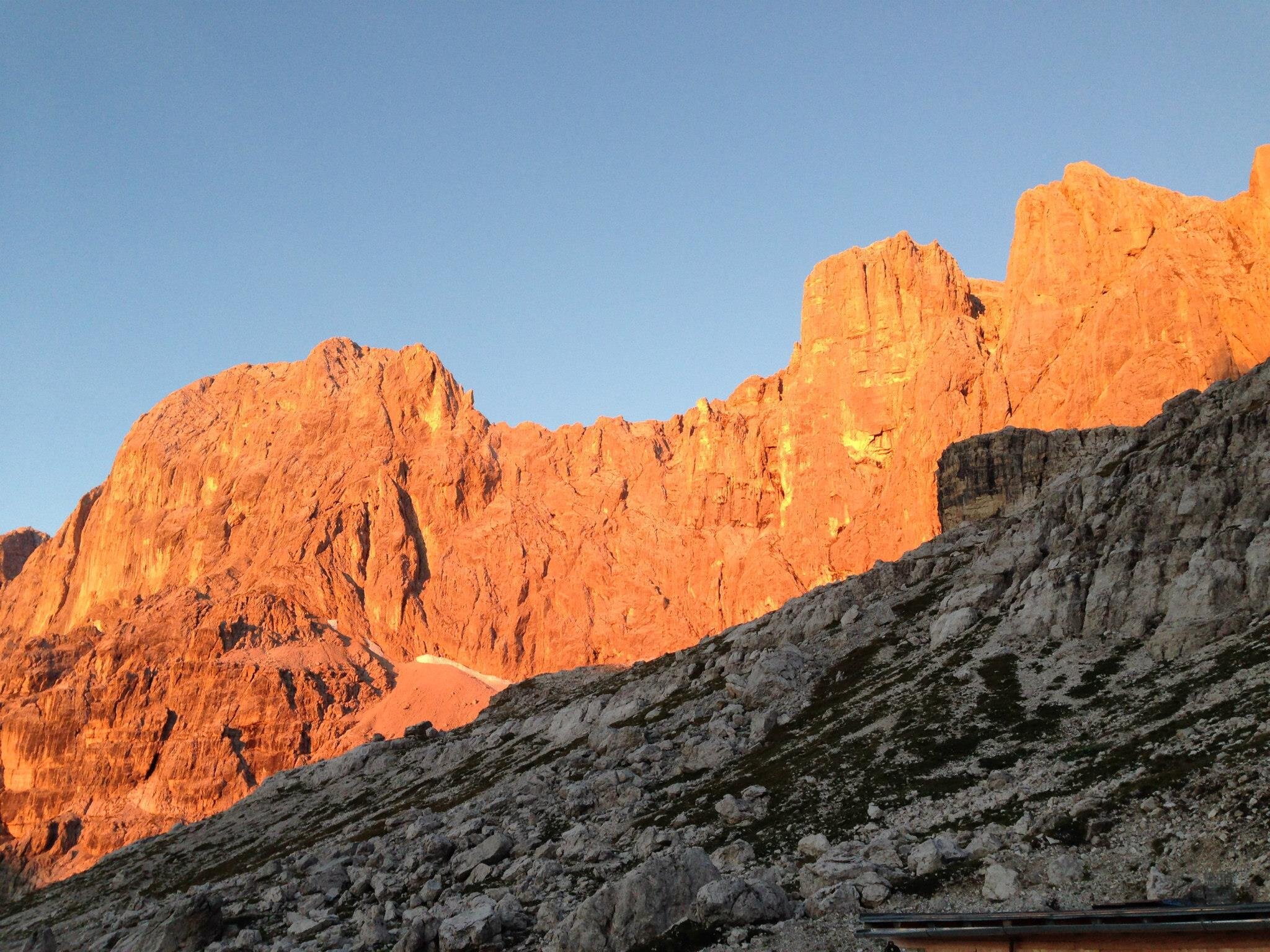 Alba Rifugio Agostini Val Ambiez San Lorenzo Dorsino